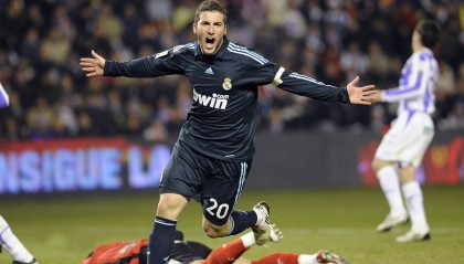 九游体育网站-法甲战术多样化趋势明显，各队不断创新，法甲有什么强队